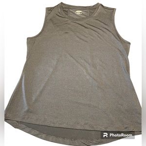 Women’s Avia performance tank nwt